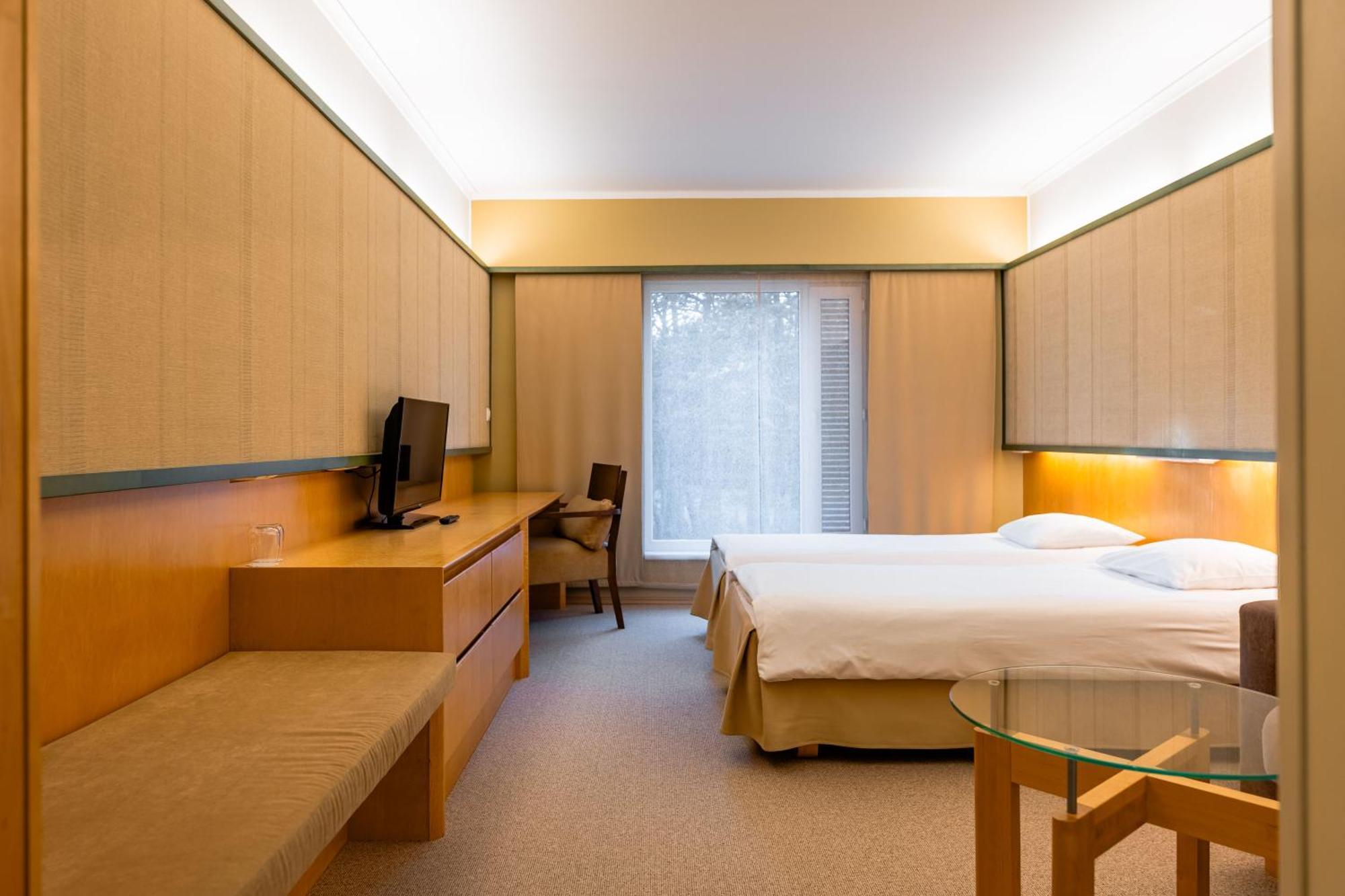 Saaremaa Rannahotell ' Beach Hotel 만디알라 외부 사진