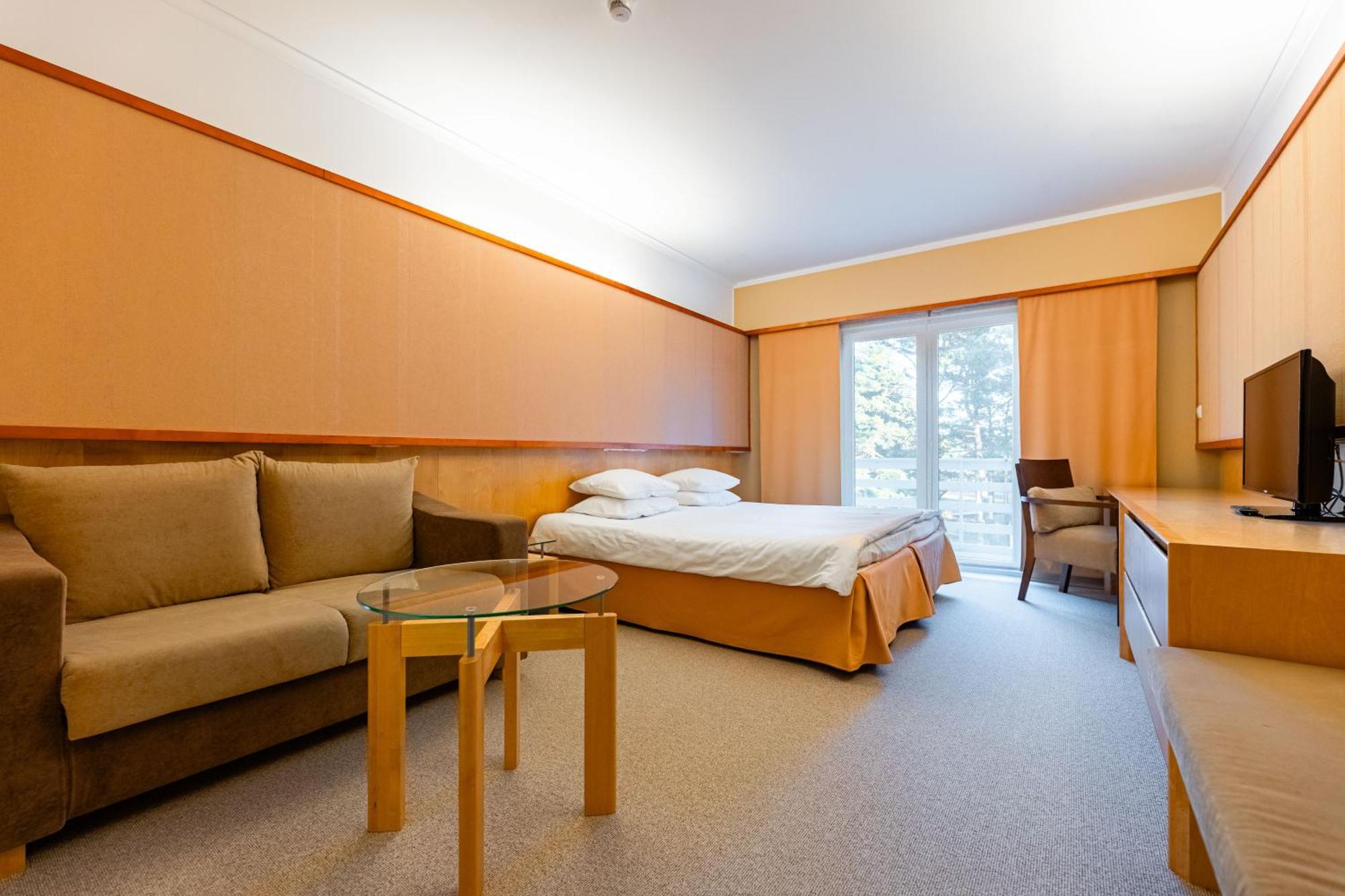 Saaremaa Rannahotell ' Beach Hotel 만디알라 외부 사진